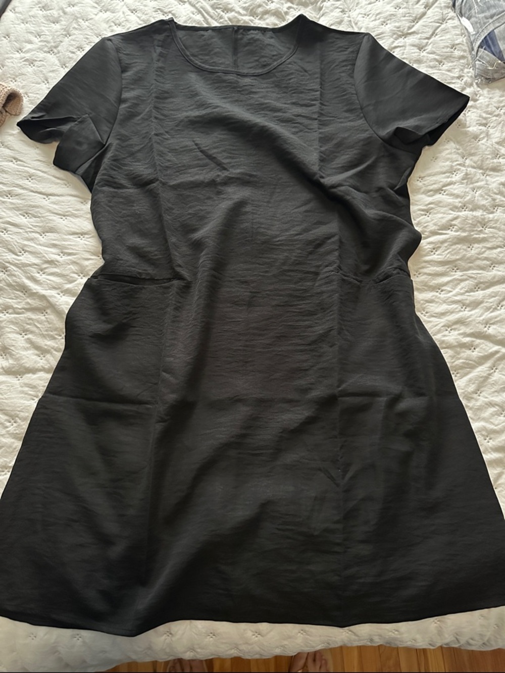 Classic Black Short-Sleeve Shift Dress
